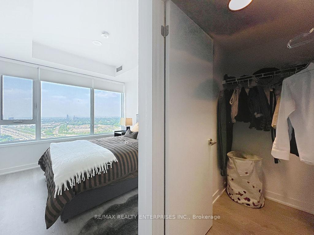 2 Bedrooms Condo at 1928 Lake Shore, Toronto For sale
