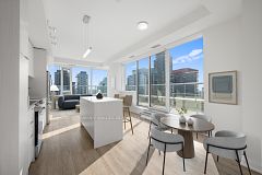 25 Montgomery Avenue PH01