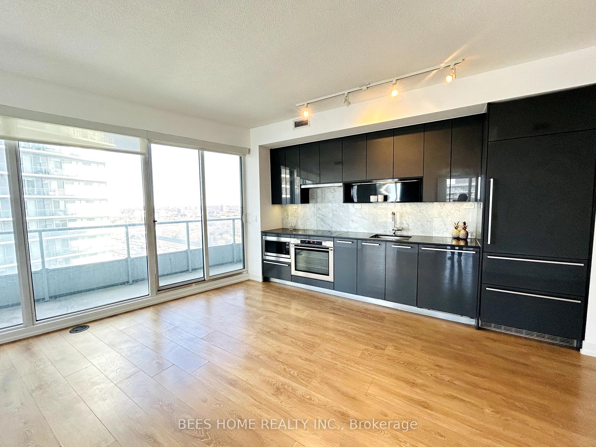 2 Bedrooms Condo at 115 McMahon, Toronto For sale