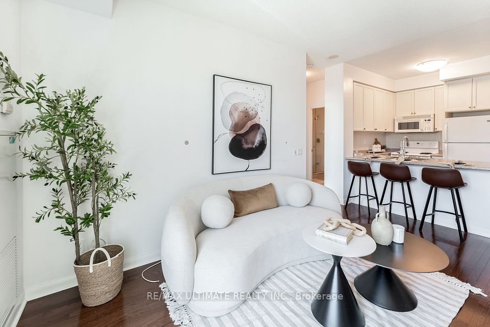 235 Sherway Gardens