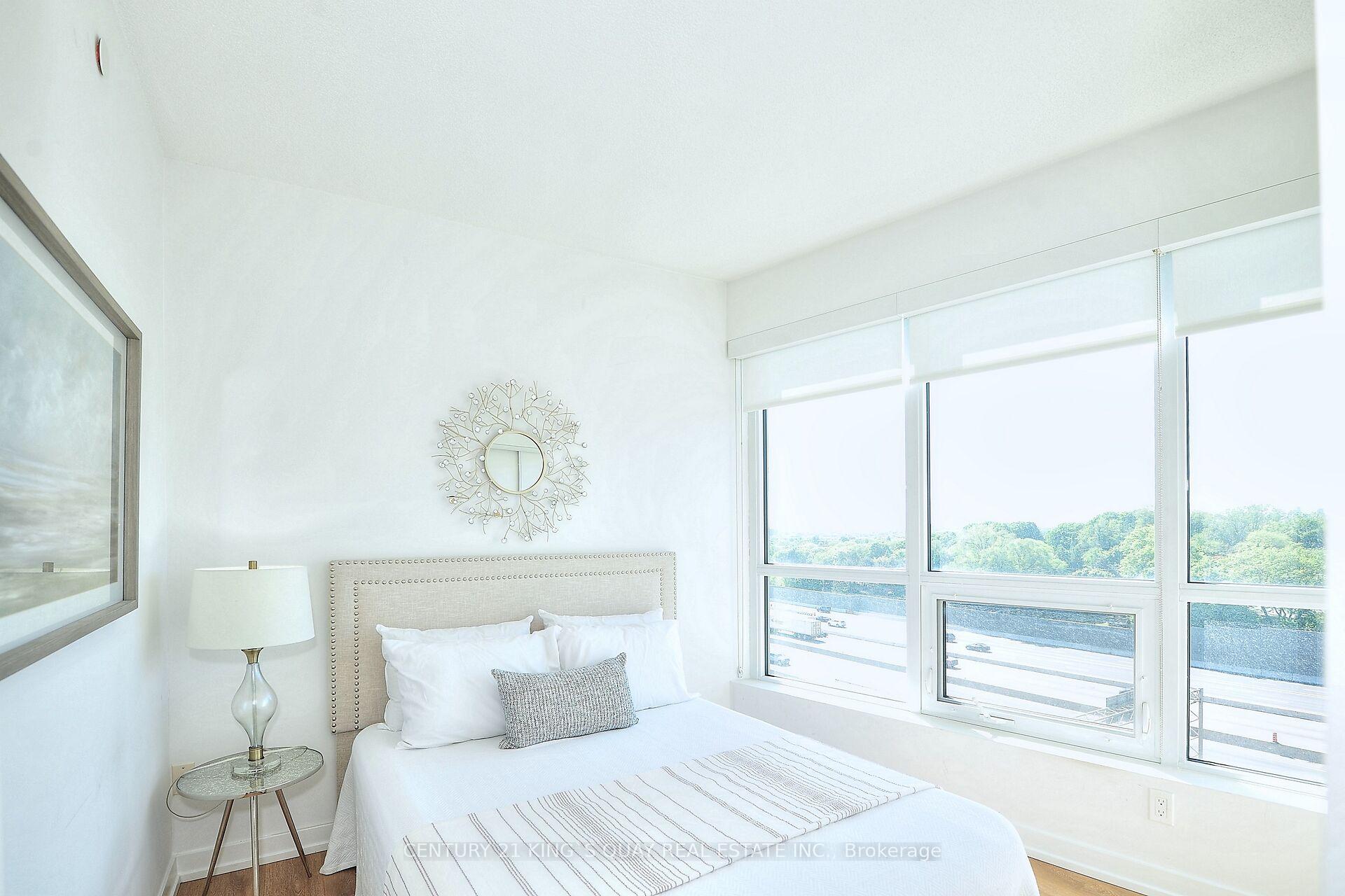 3 Bedrooms Condo at 115 McMahon, Toronto For sale