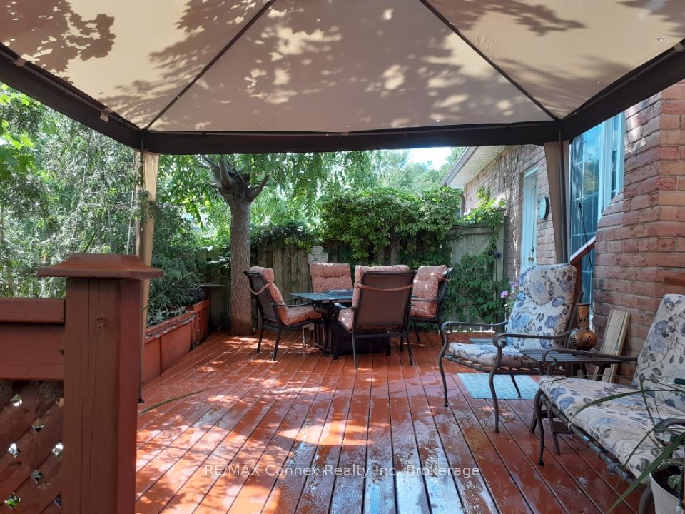 59 Rosebud Avenue