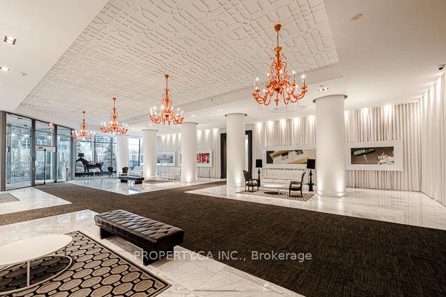 90 Park Lawn Road, #2811
