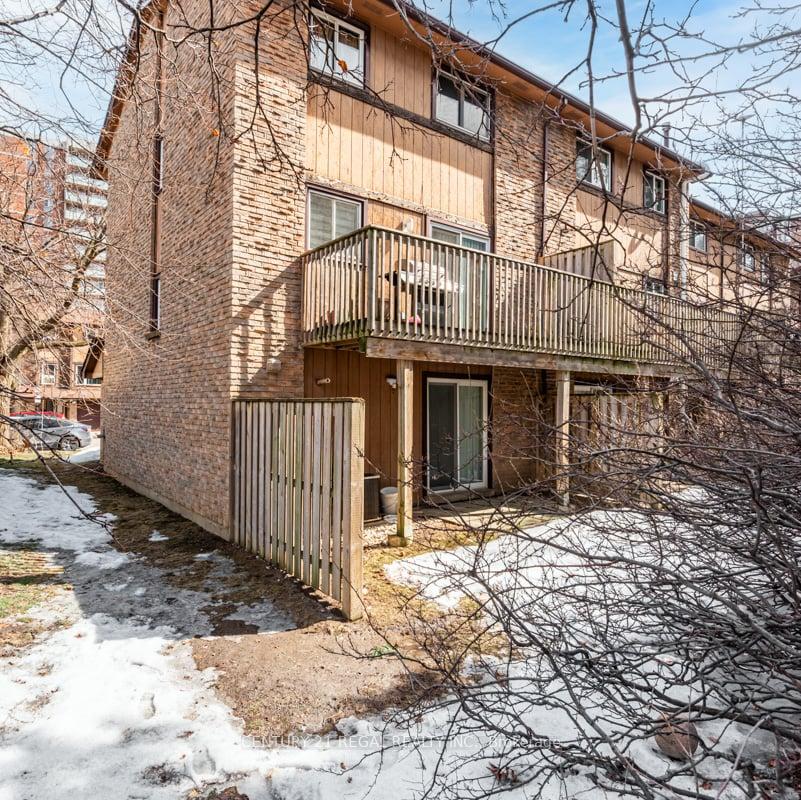 3 Bedrooms Condo at 2359 Birchmount, Toronto For sale