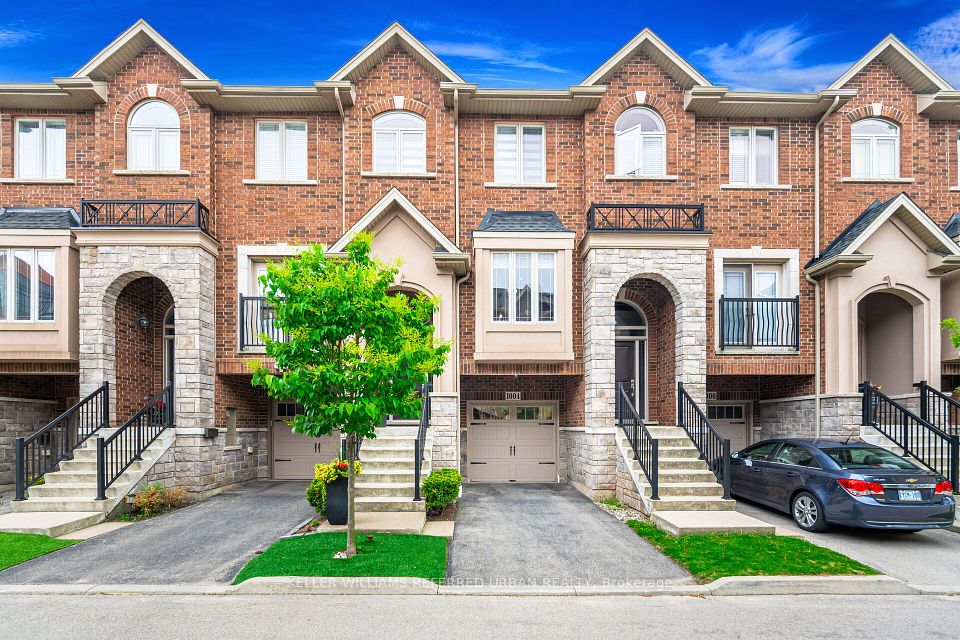 1004 Lindley Common