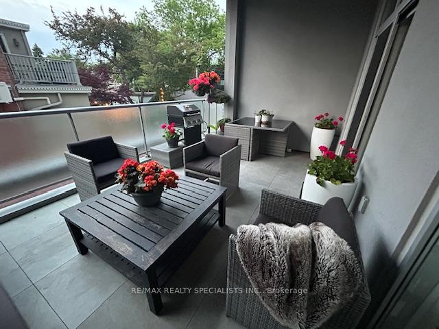 1 Bedroom Condo at 1842 Queen, Toronto For sale