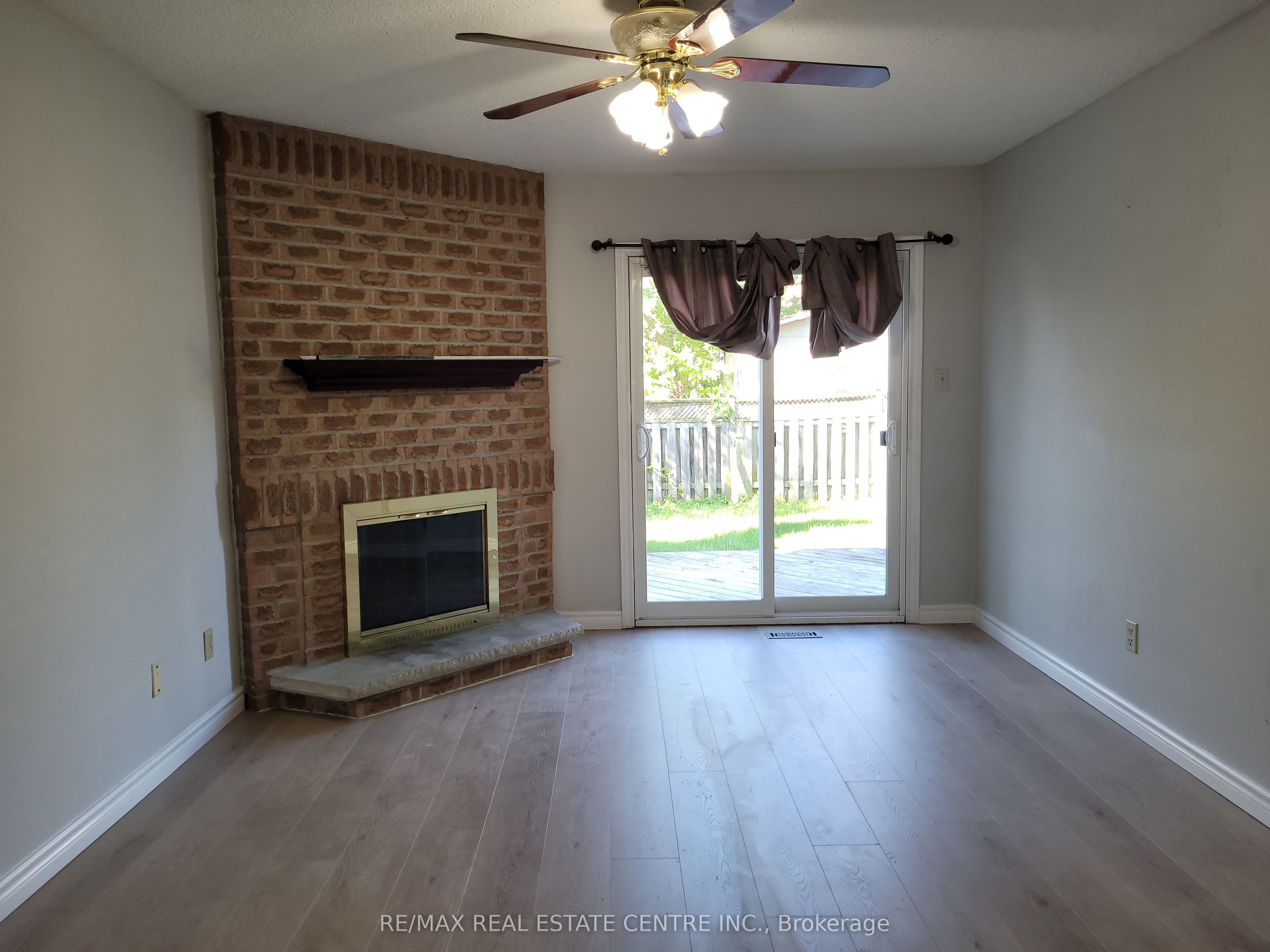 4353 Jenkins Crescent