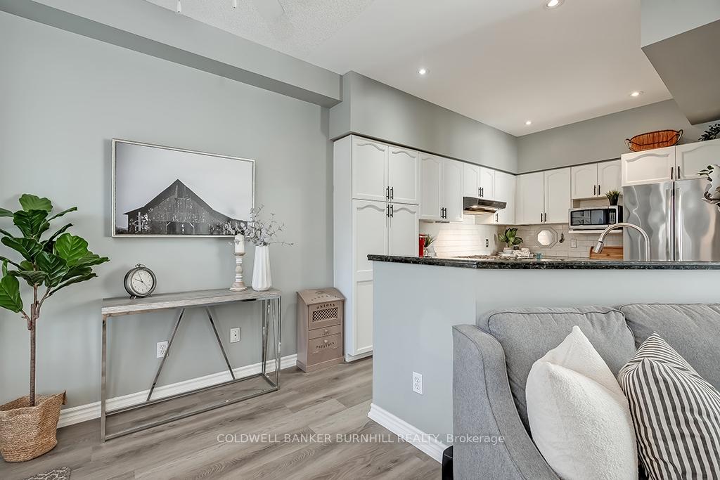 3 Bedrooms Condo at 1375 STEPHENSON,  Burlington For sale