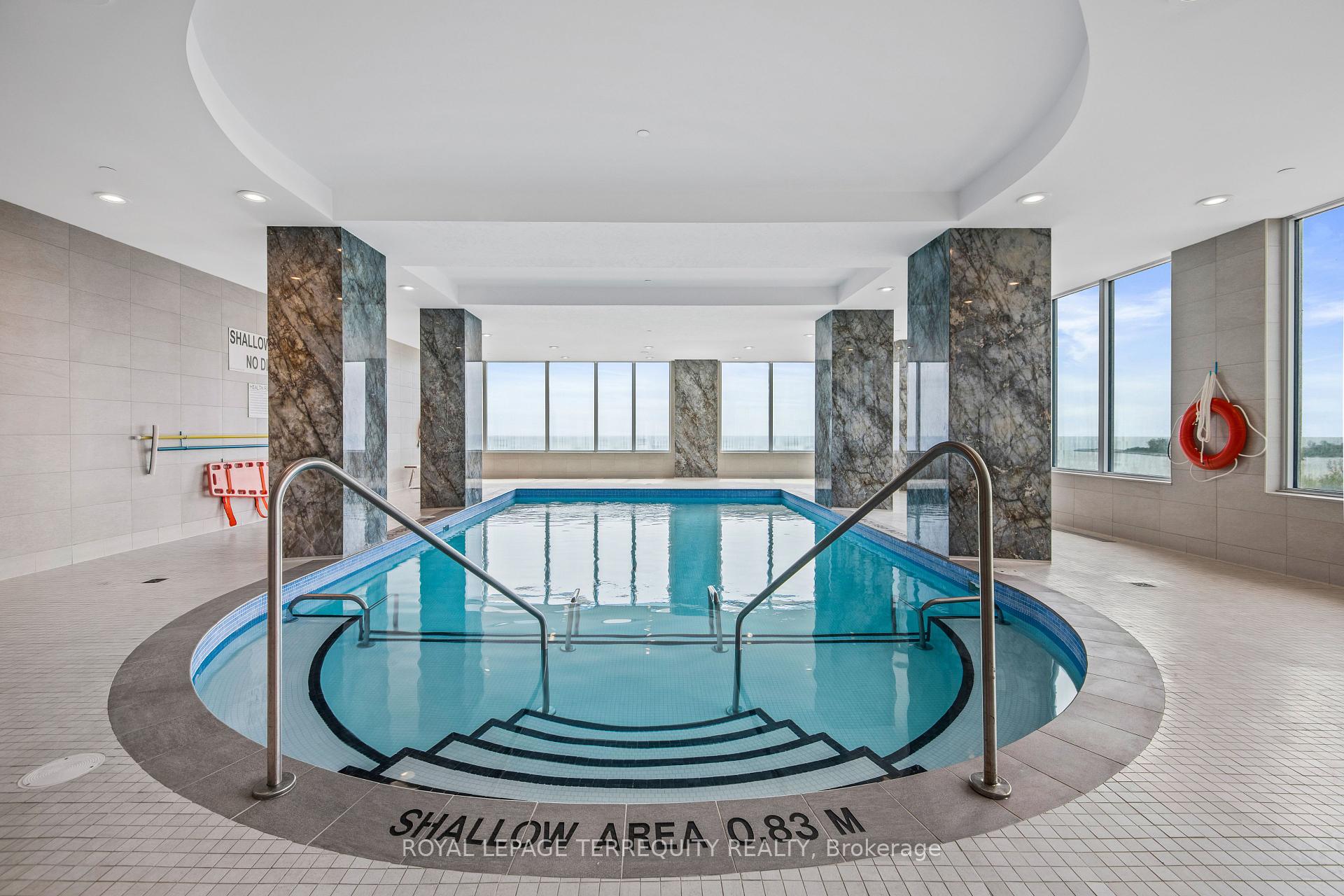 3 Bedrooms Condo at 1926 Lake Shore, Toronto For sale