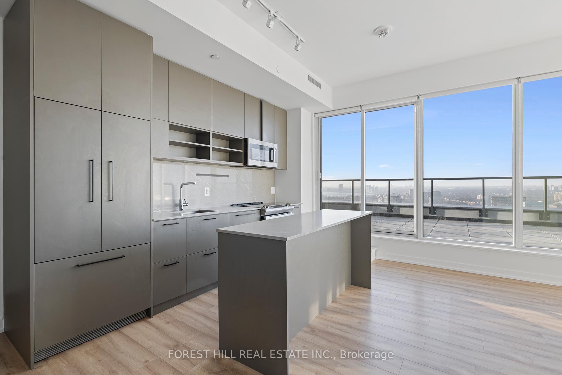 3 Bedrooms Condo at 135 East Liberty, Toronto For sale