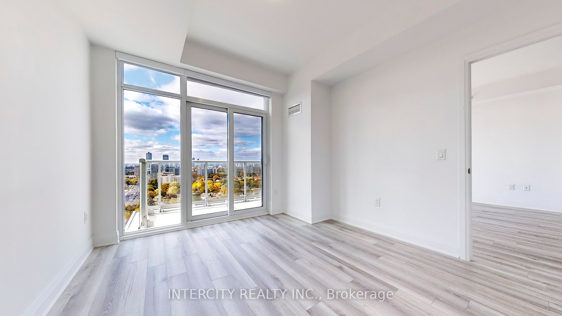 3220 Sheppard Avenue E, #1810