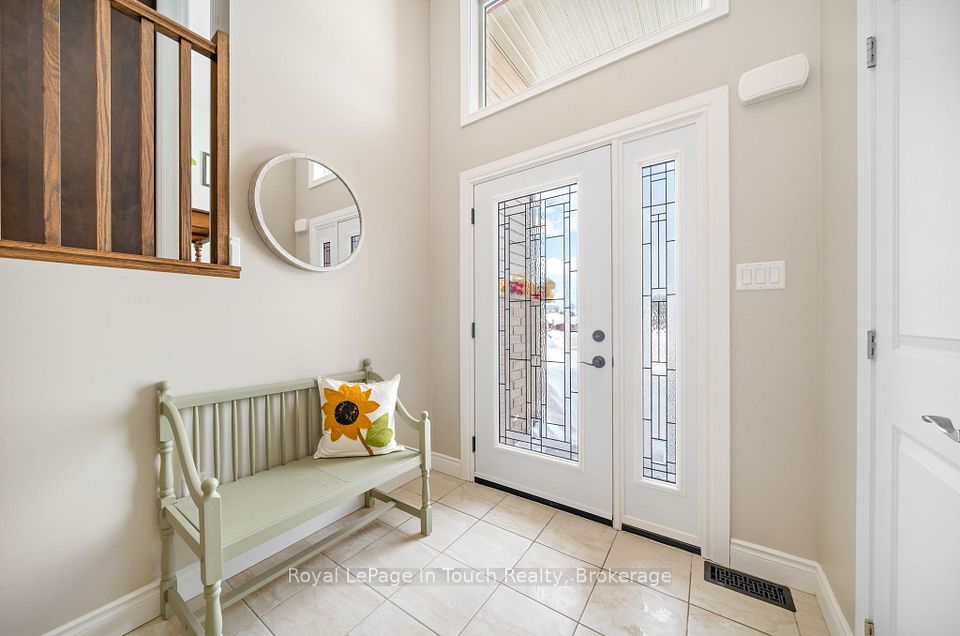 15 Ralph Dalton Boulevard, Tay, ON L0K 2A0