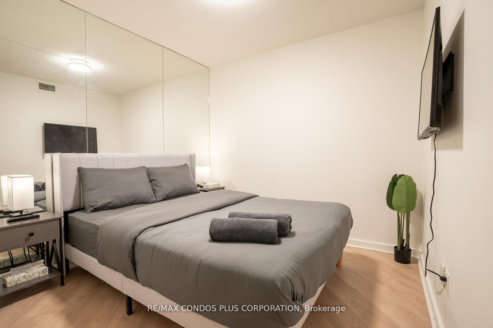 208 Queens Quay W, #603
