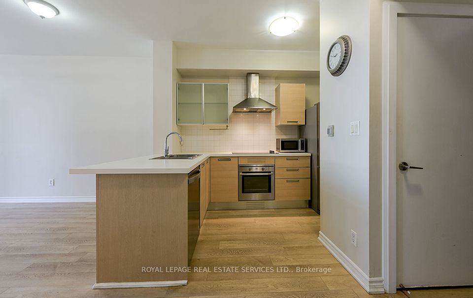 3391 Bloor
