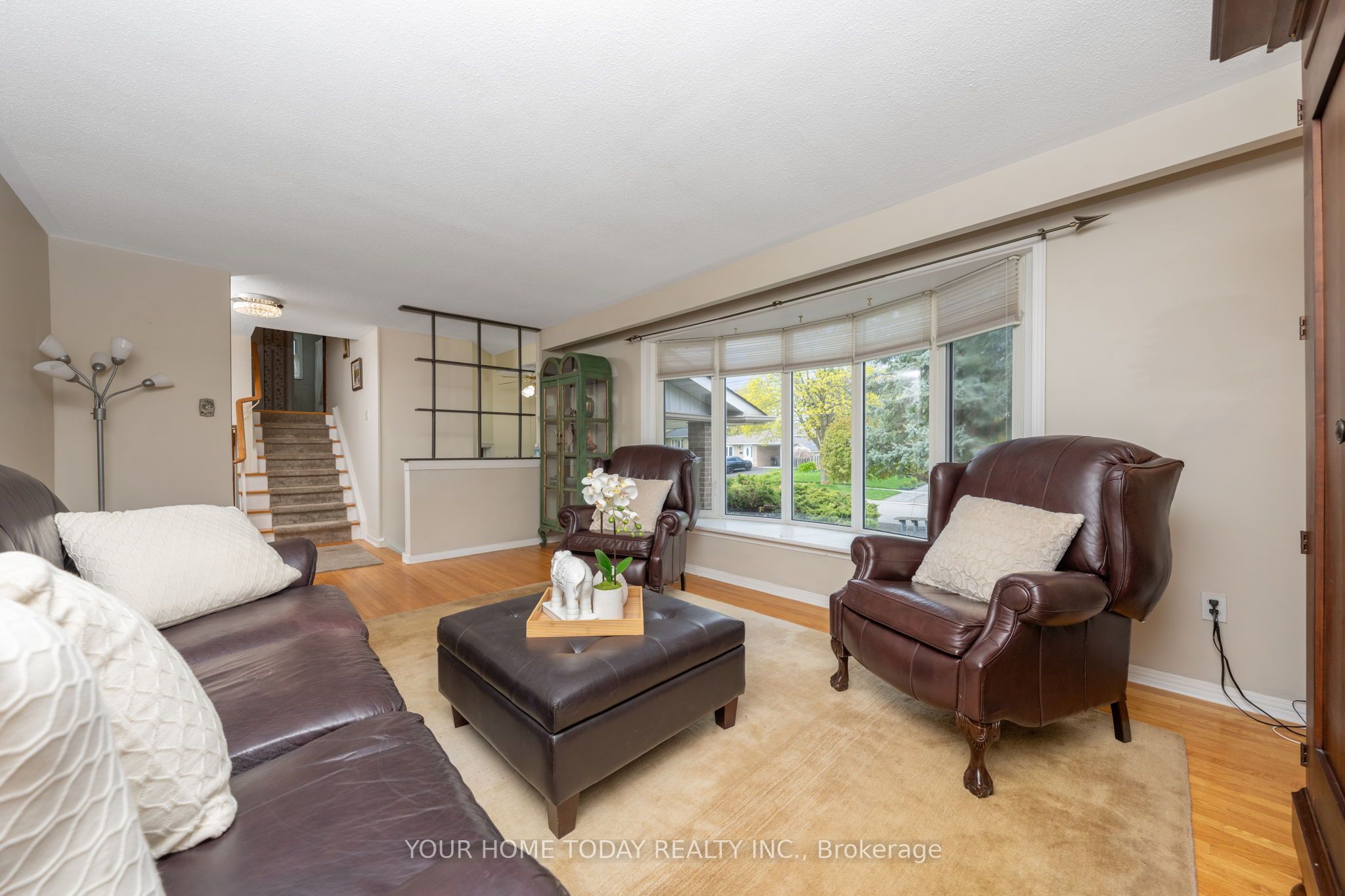 47 Irwin Crescent