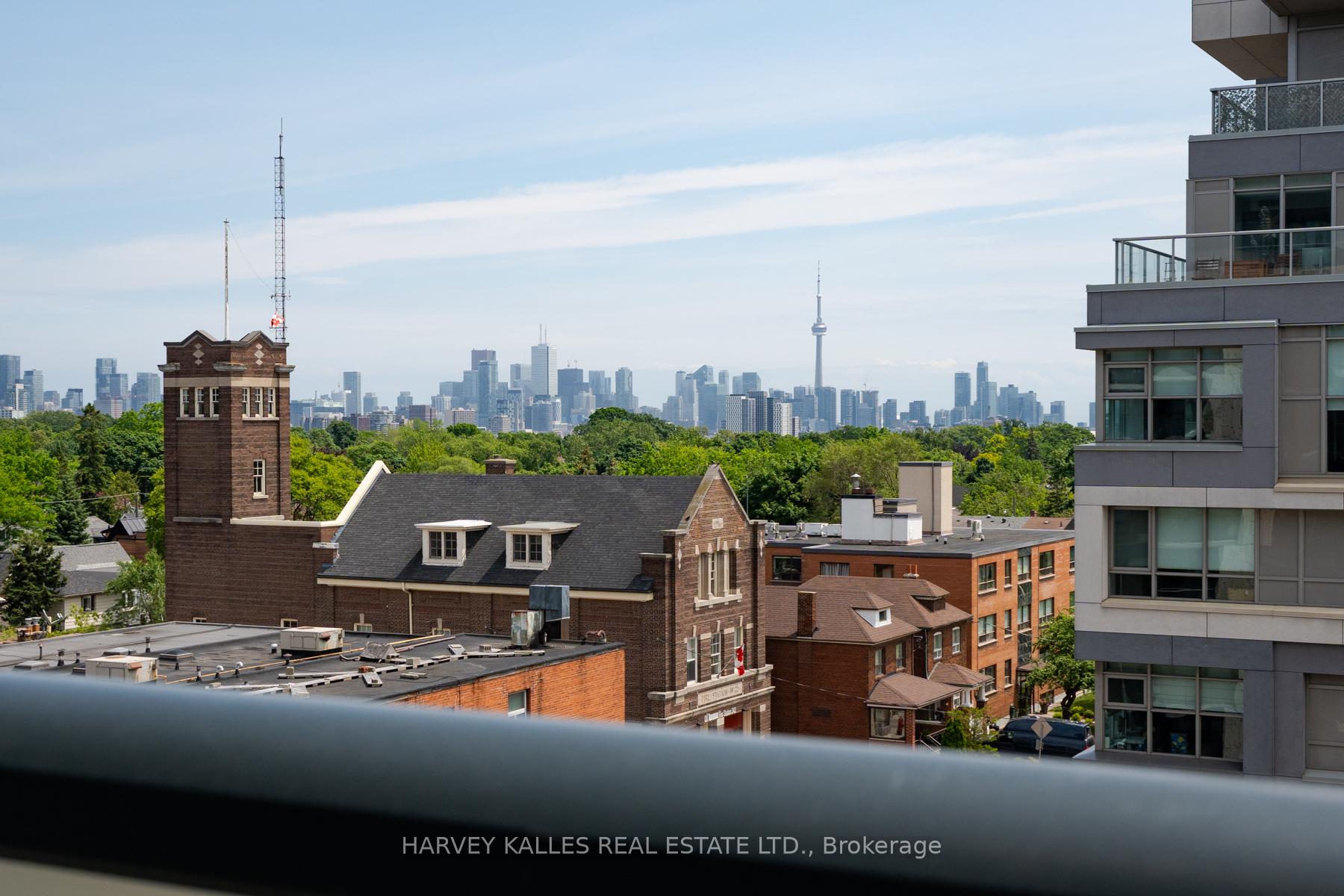 840 St Clair Avenue W 708