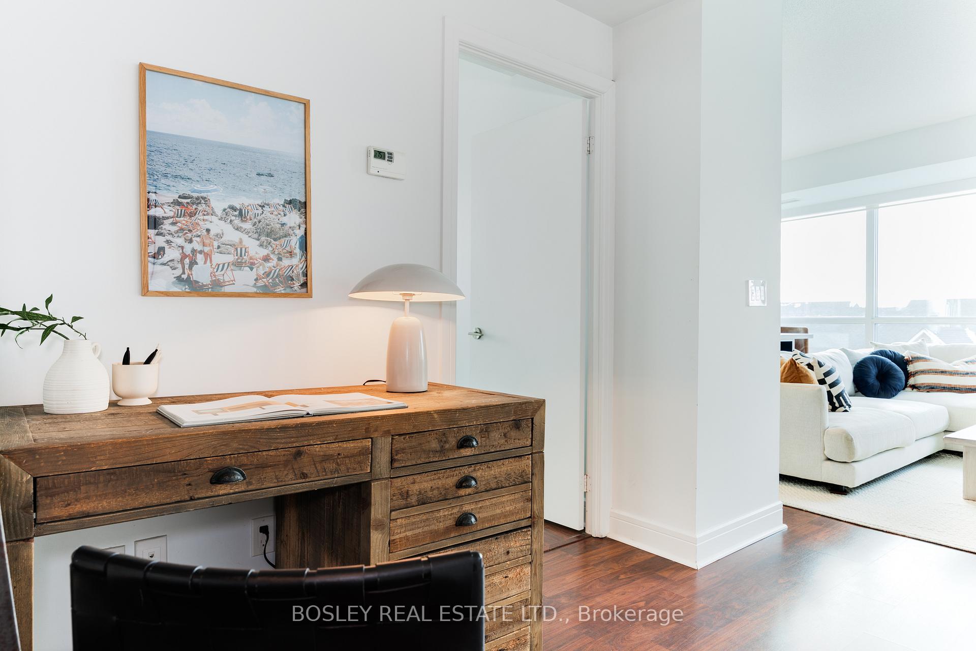 3 Bedrooms Condo at 35 Brian Peck, Toronto For sale