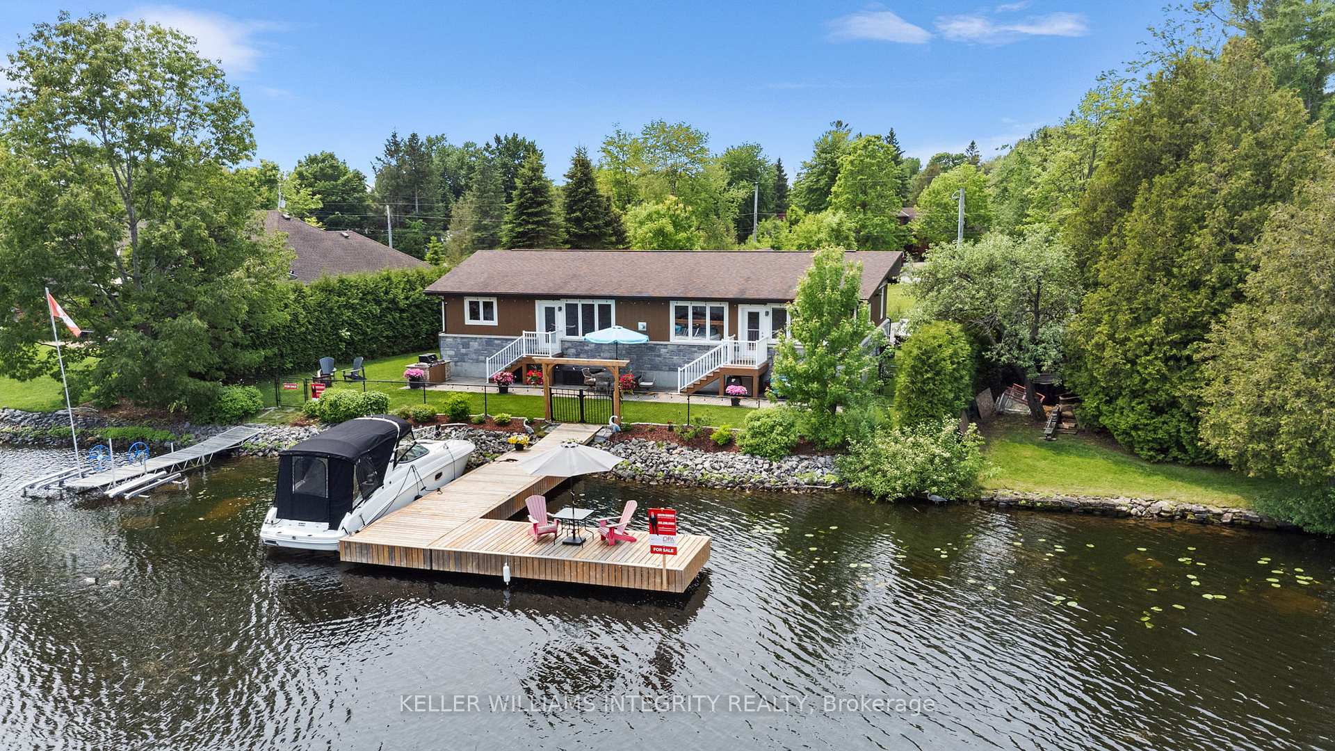 6451 Aston Road, ManotickKarsRideauTwpandArea, ON K4M 1B3
