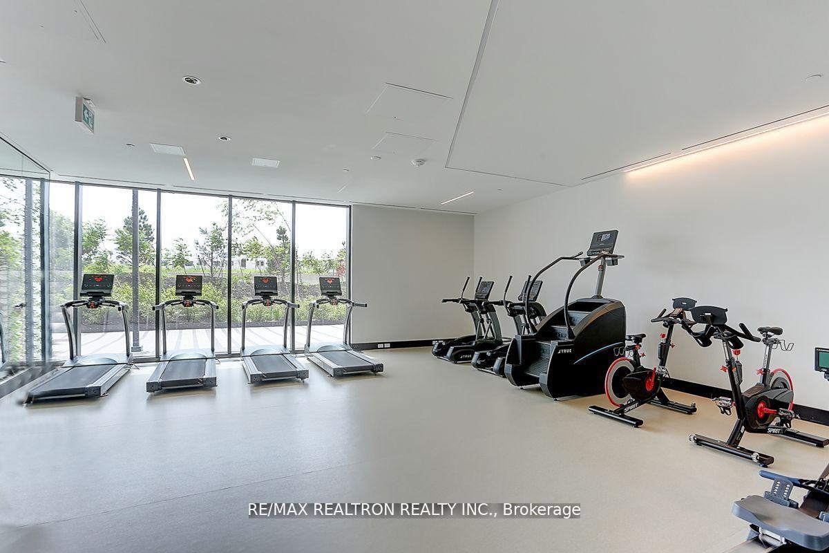2 Bedrooms Condo at 30 Tretti,  Toronto For sale