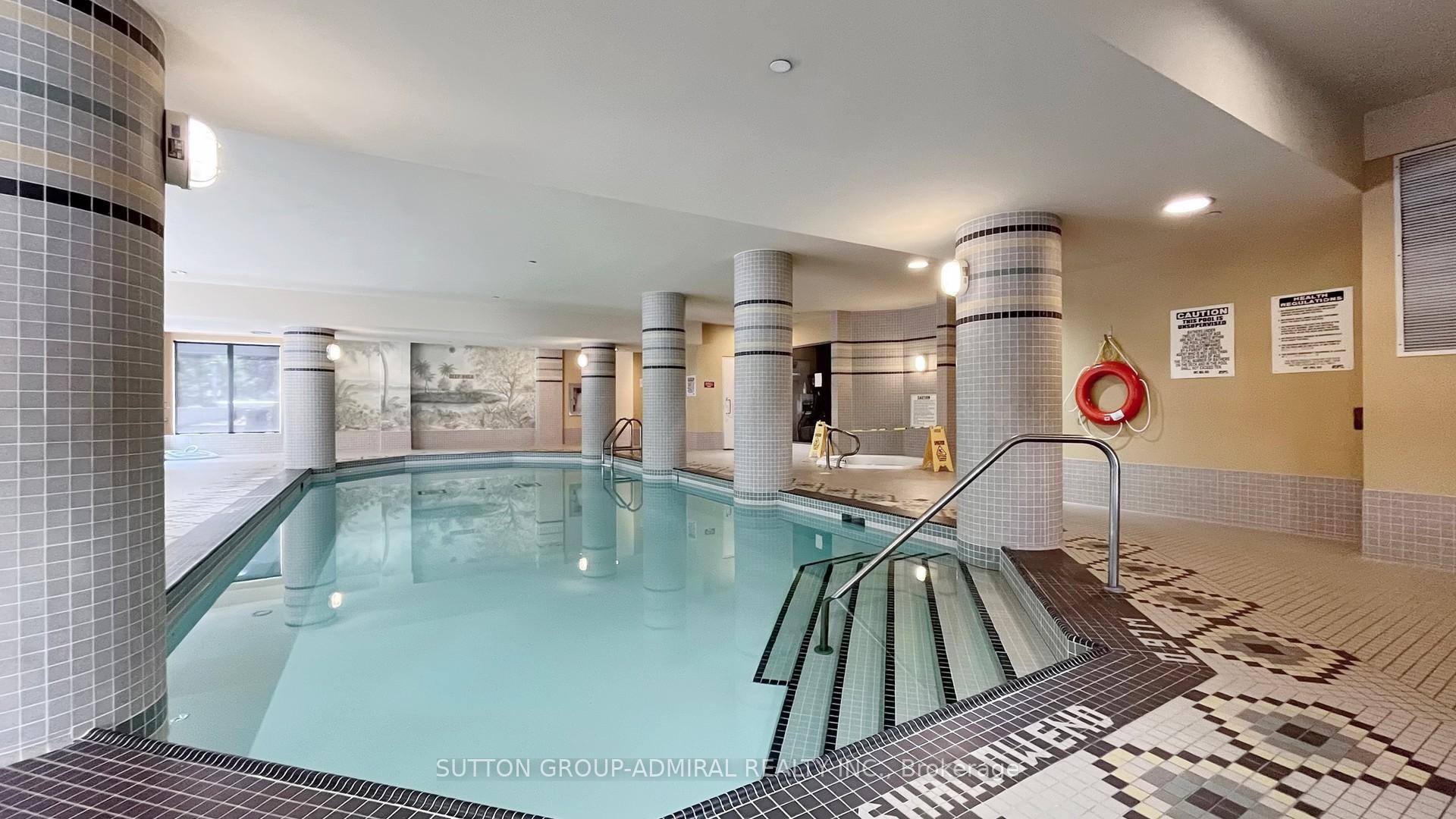 1 Bedroom Condo at 21 Hillcrest, Toronto For sale