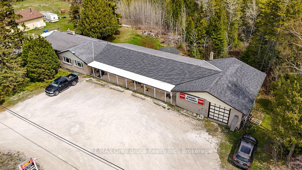 7382 Highway 6