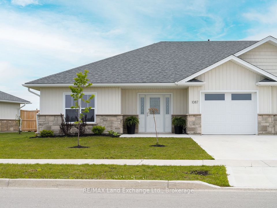 1087 Waterloo
