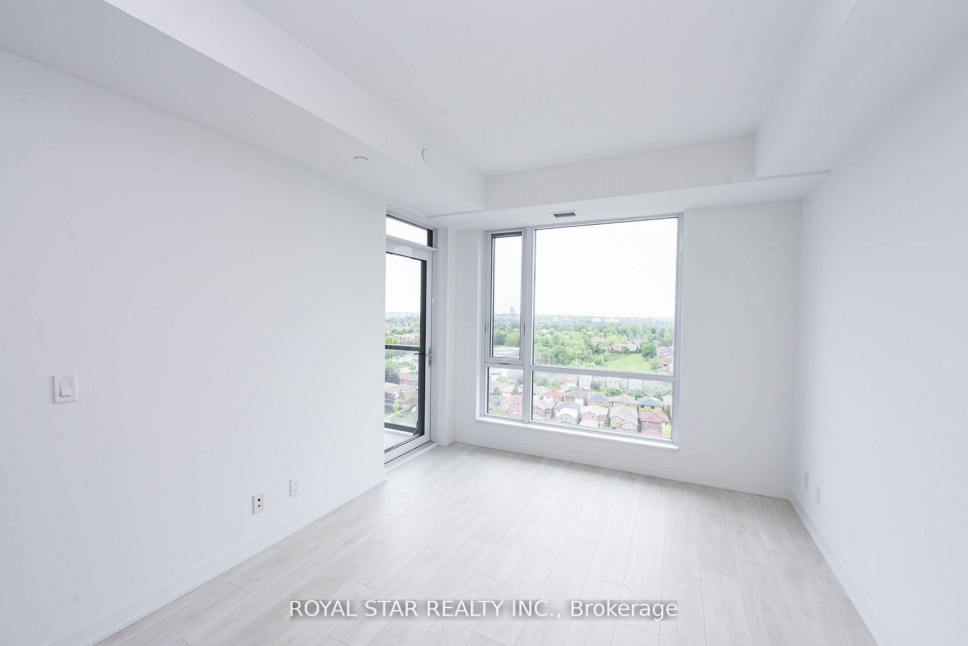 2 Bedrooms Condo at 7950 Bathurst, Vaughan For sale