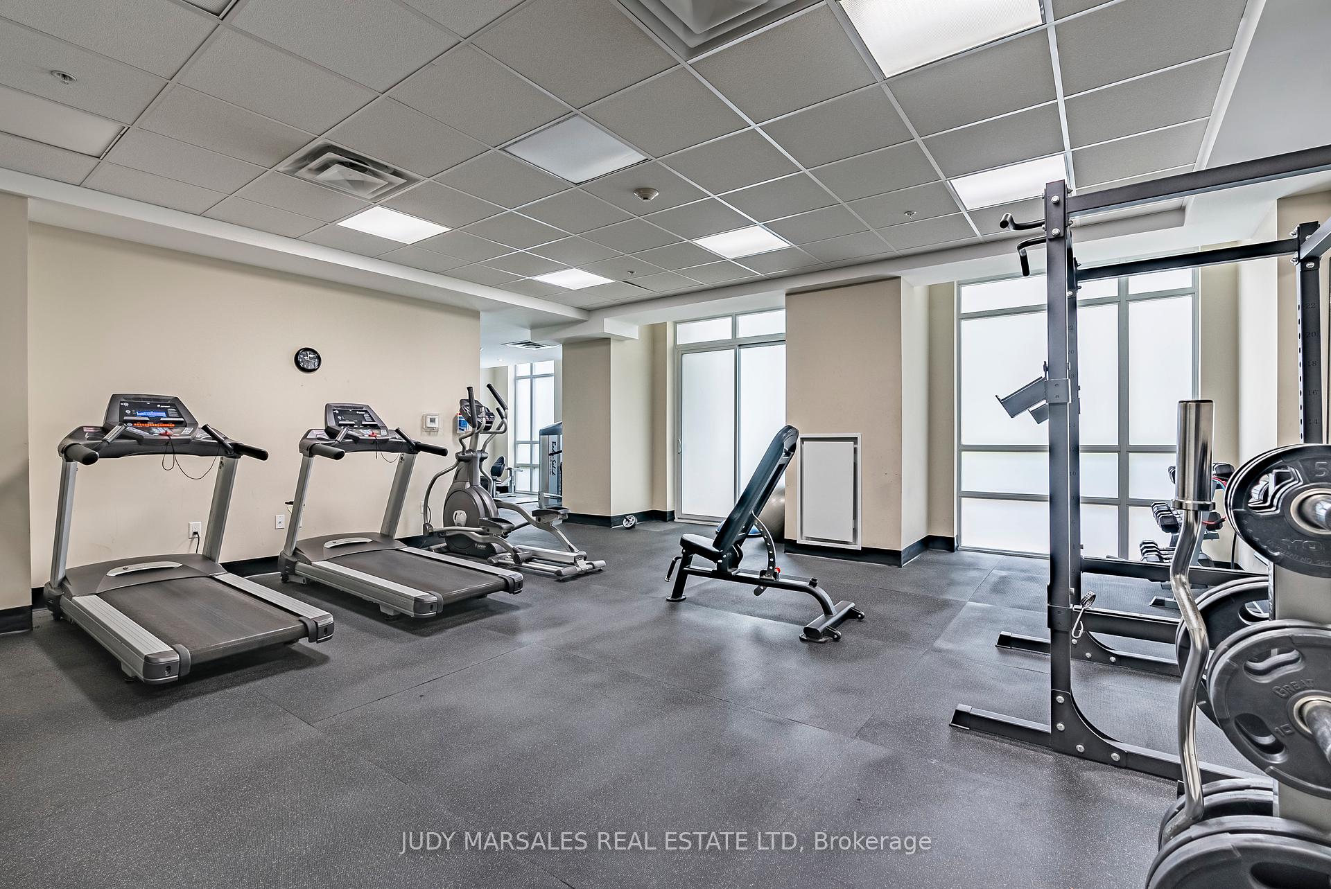 1 Bedroom Condo at 85 Robinson, Hamilton For sale