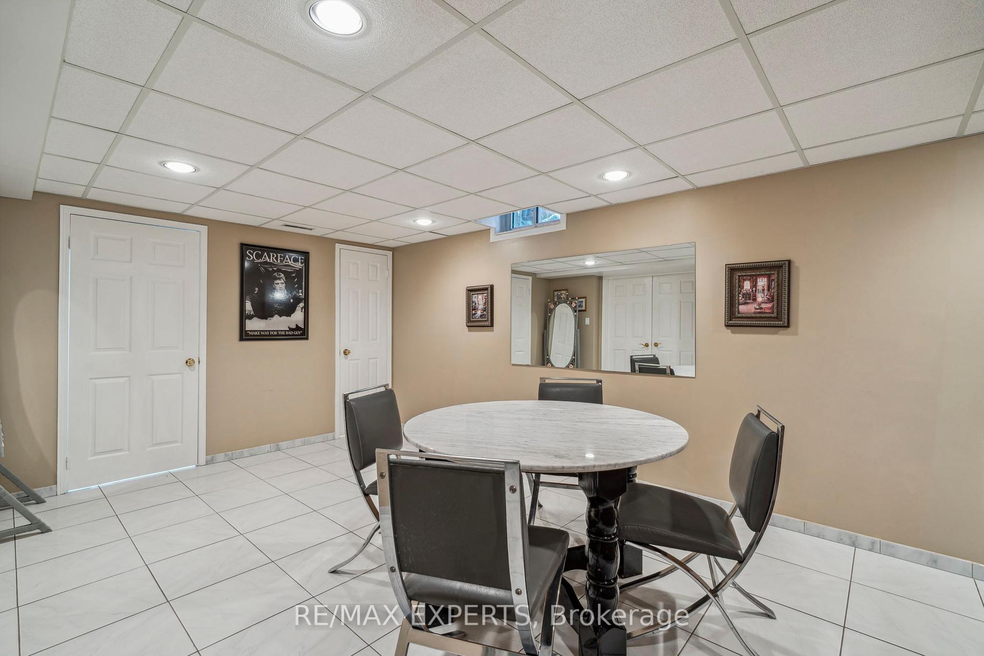 3623 East Park Court