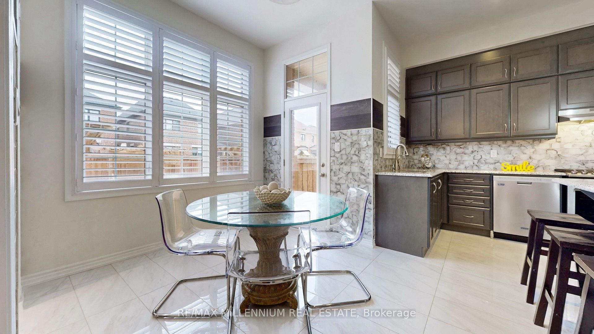 139 Pierre Berton Boulevard