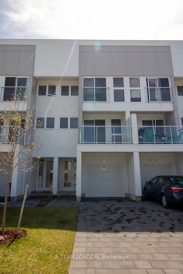 254 Edgevalley Road