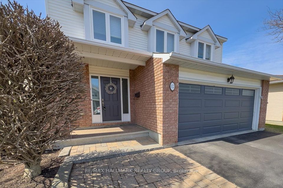 12 Birkett Street, Barrhaven, ON K2J 2V1