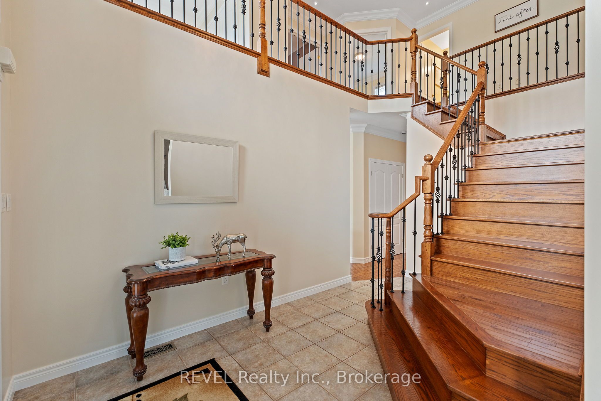 42 Vinifera Drive