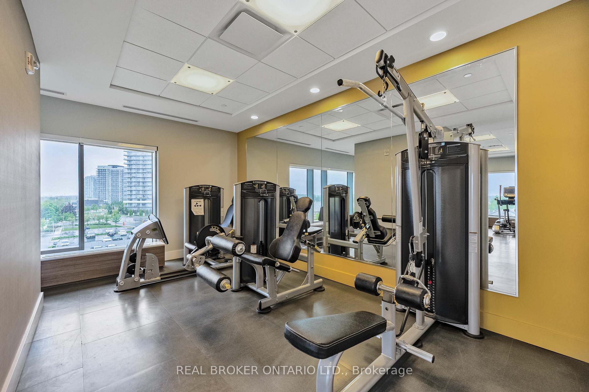 2 Bedrooms Condo at 2560 Eglinton, Mississauga For sale