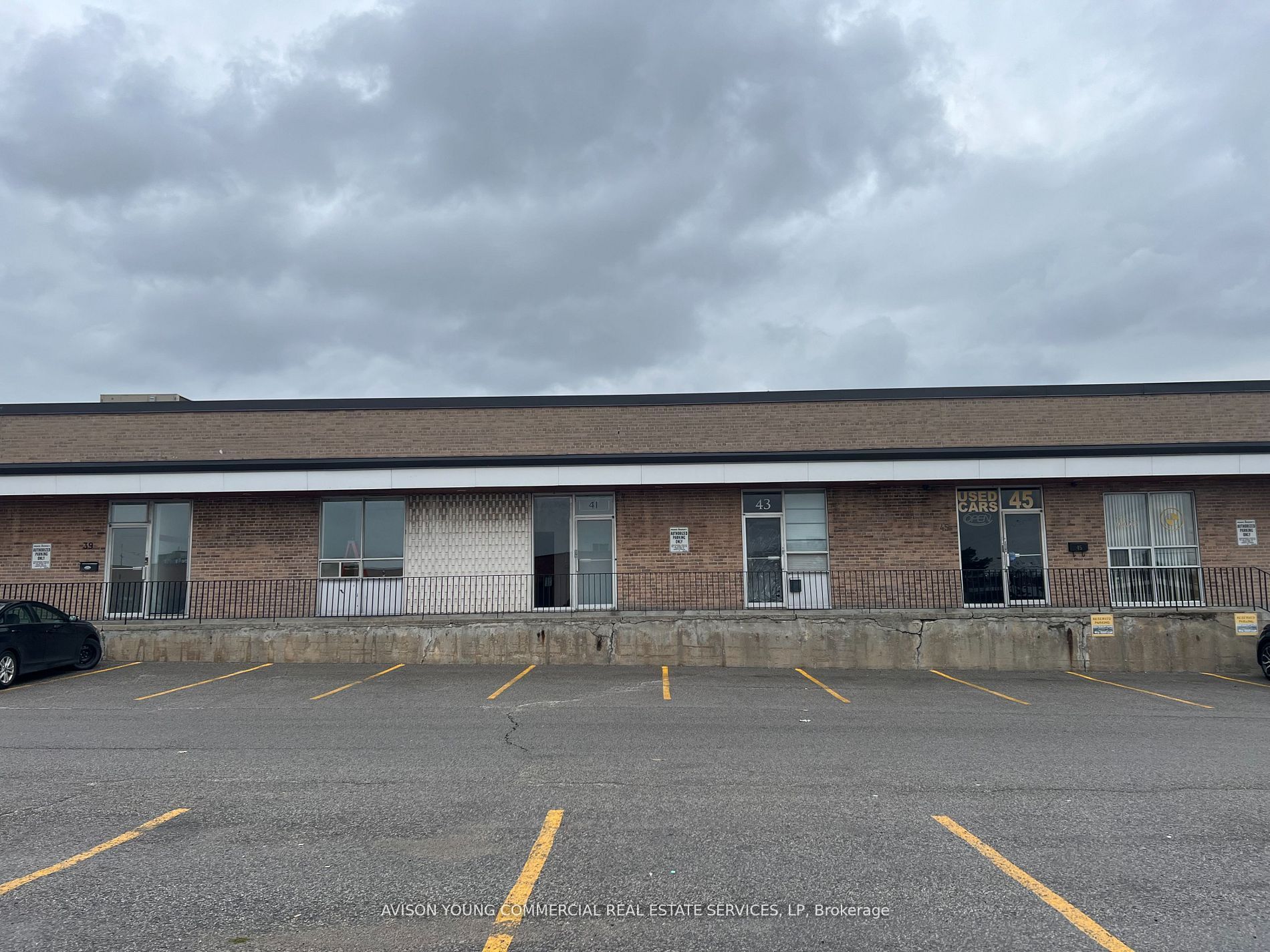 1111 Finch Avenue W, #39