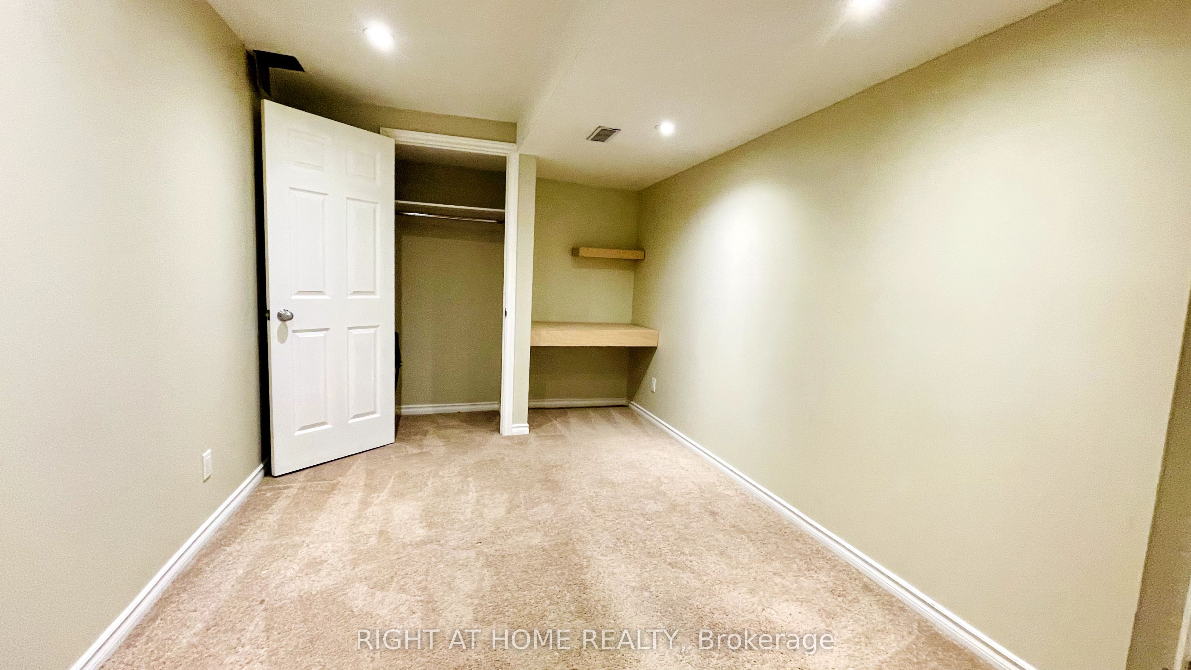 509 Tennyson Court