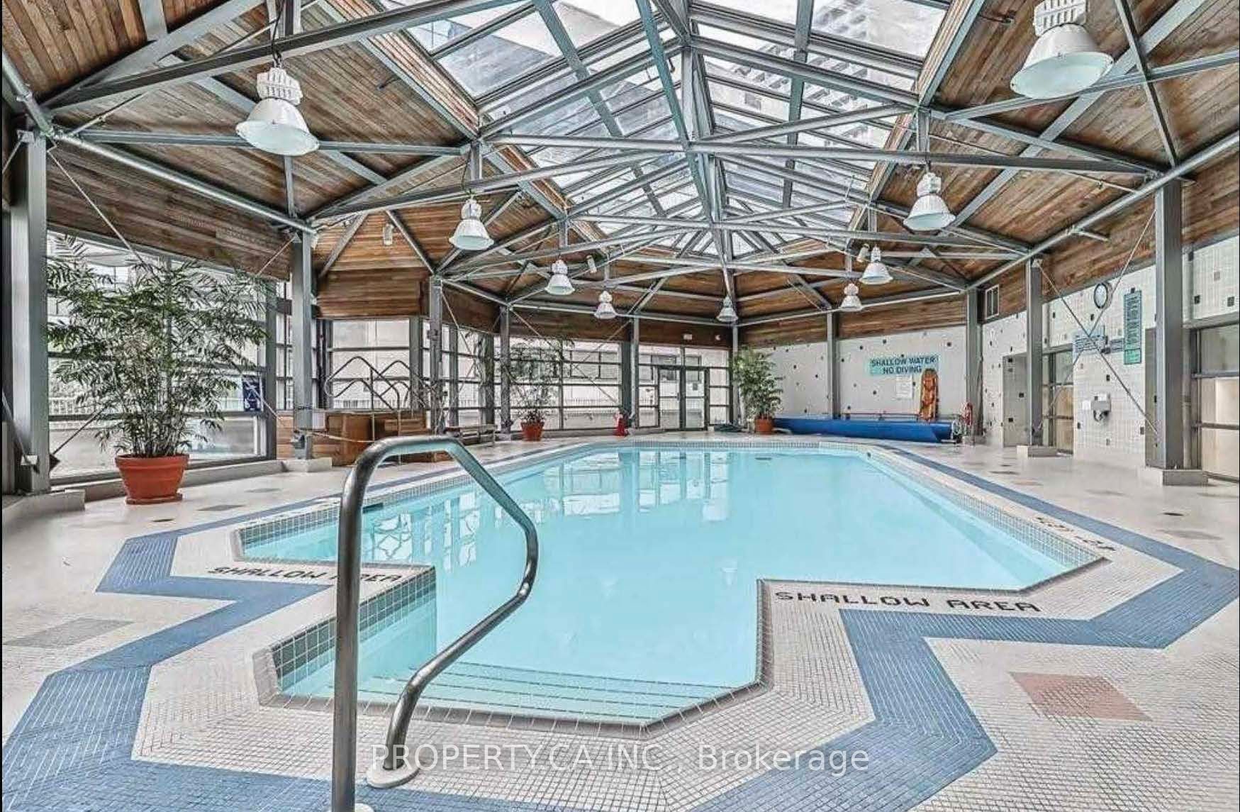 711 Bay Street, #1221