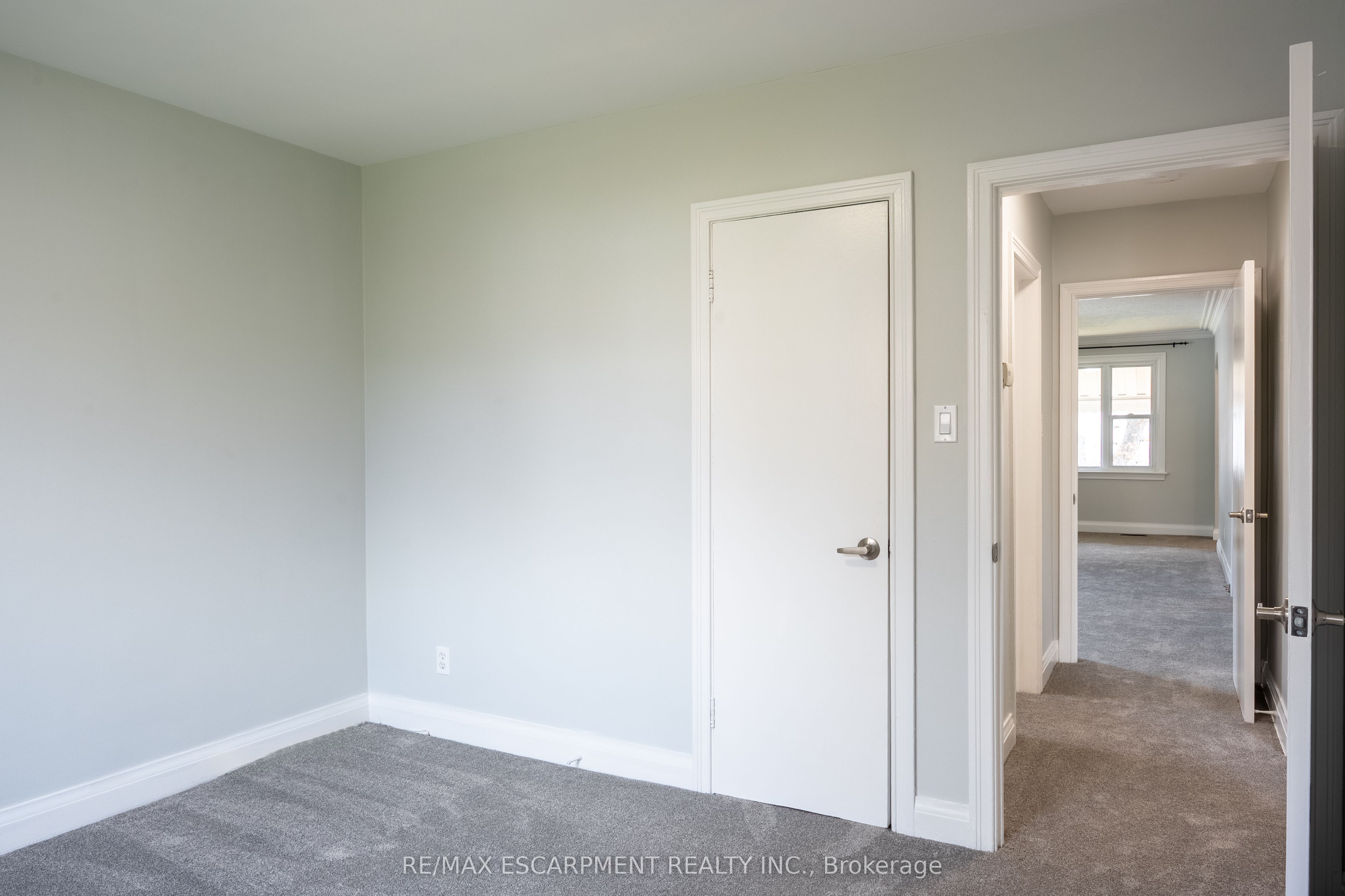 292 Bogert Avenue, #Main