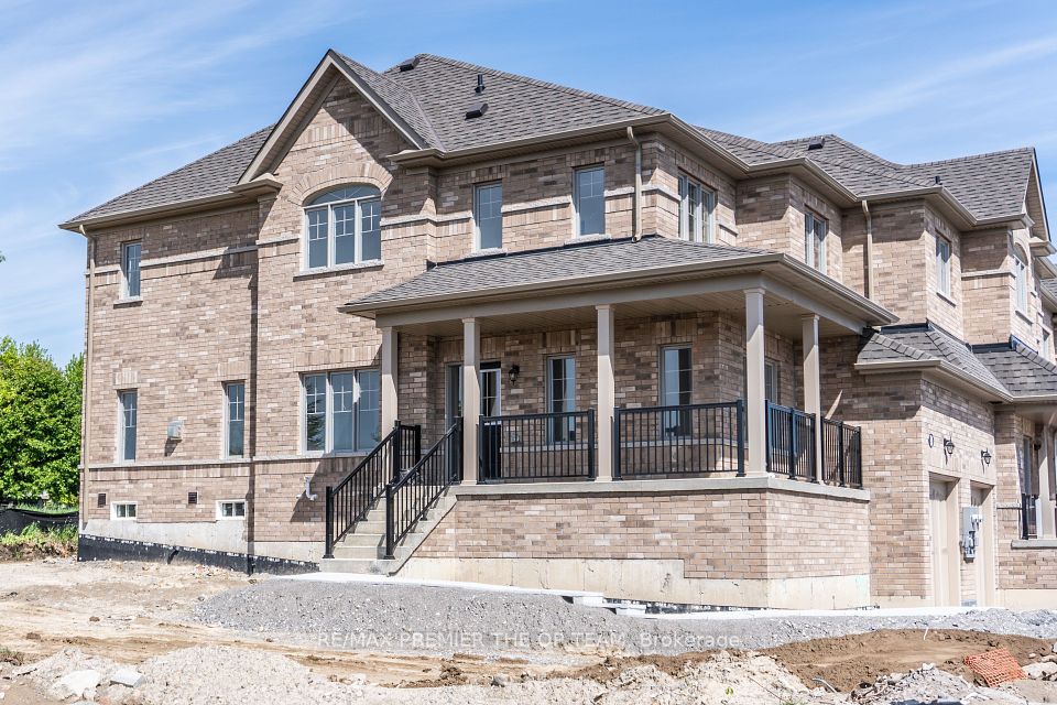 154 North Garden