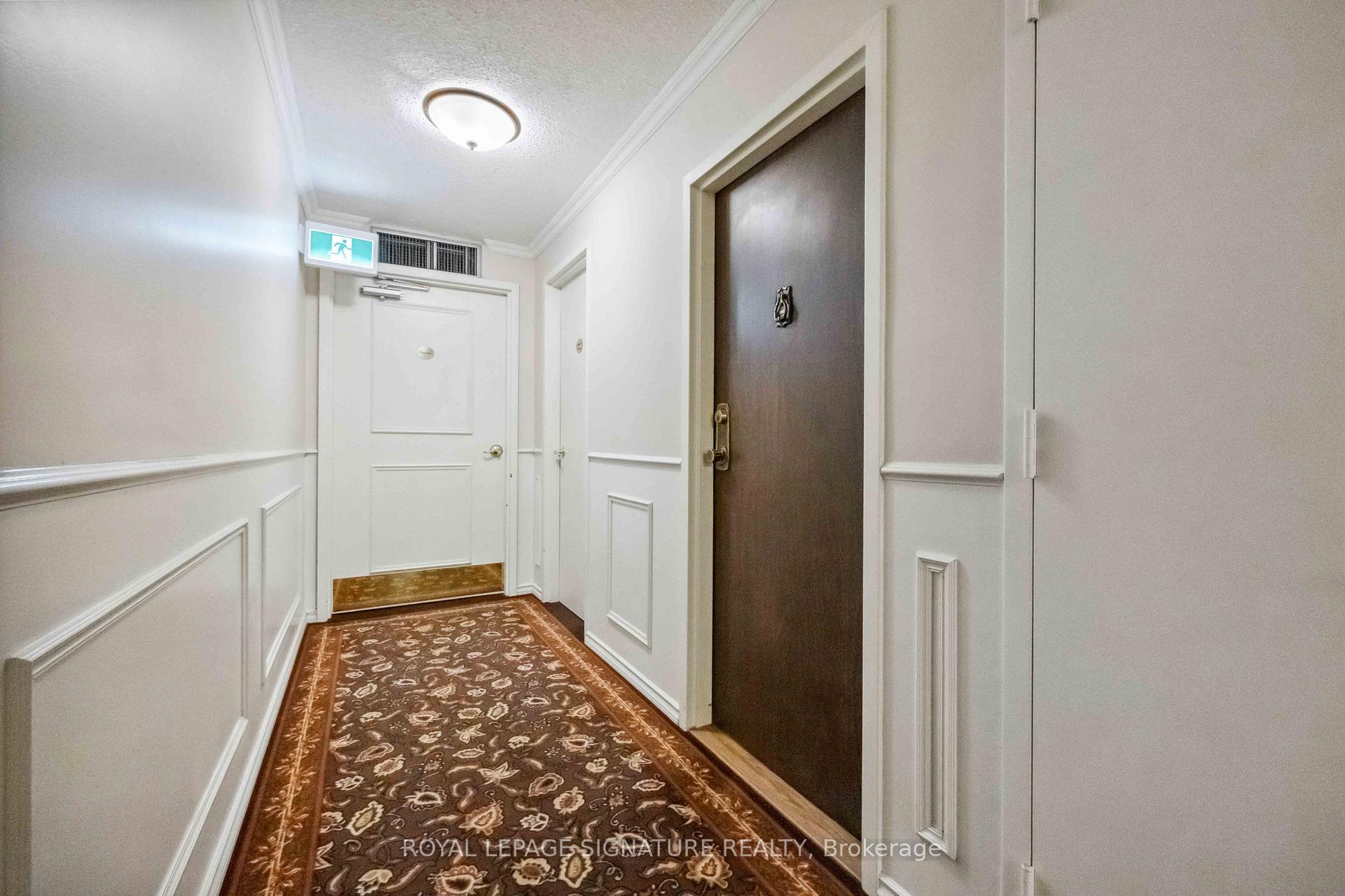 2 Bedrooms Condo at 212 St. George, Toronto For sale