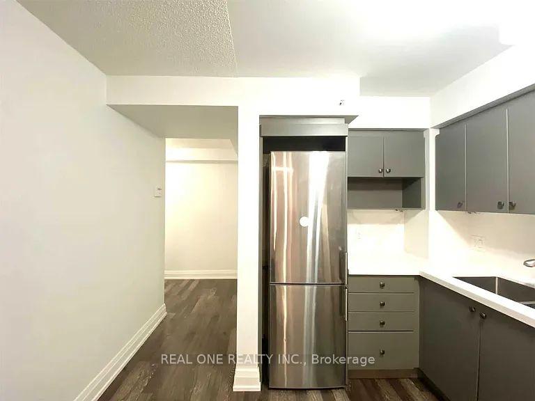3 Bedrooms Condo at 565 Wilson, Toronto For sale