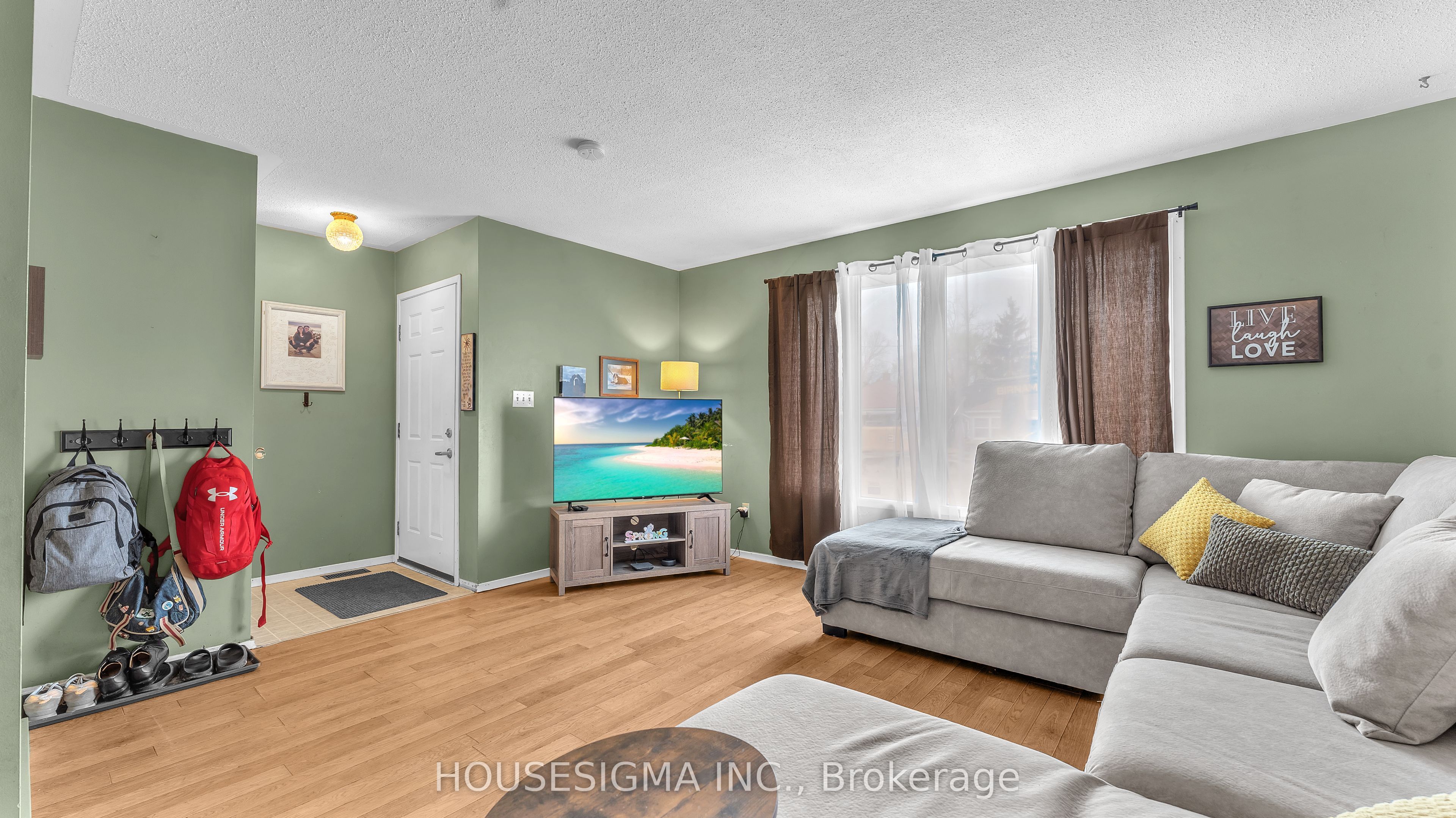 141 Chestnut Street, St. Thomas, ON N5R 2B3