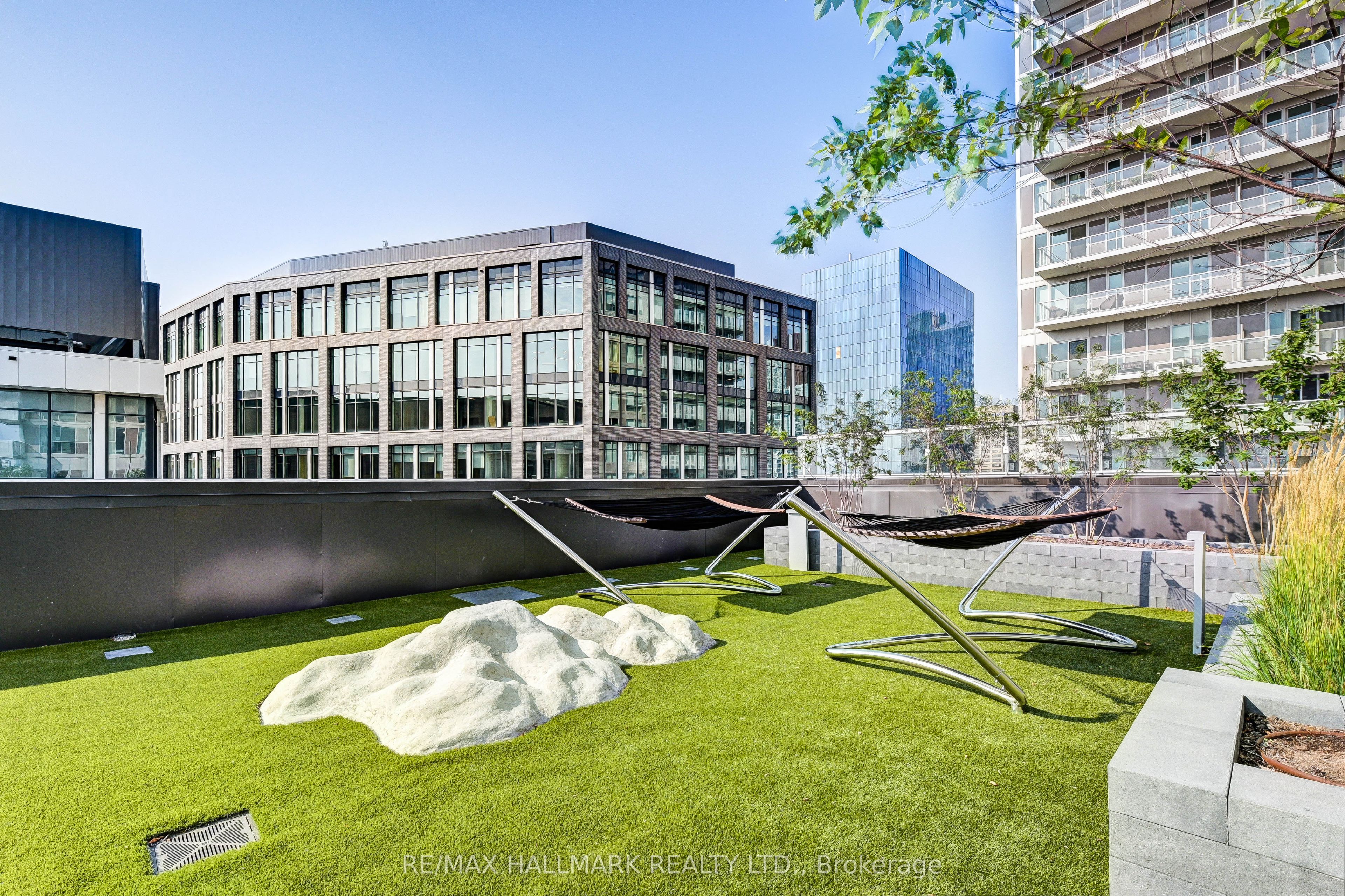20 Richardson Street, #602