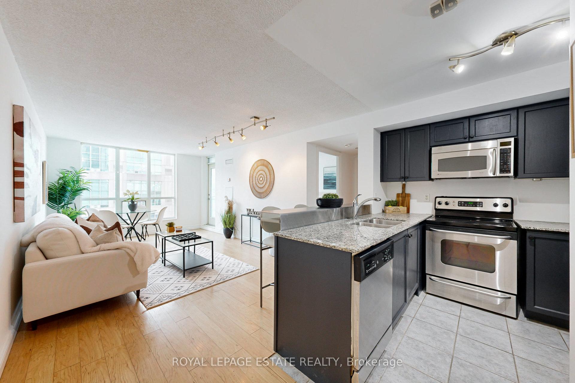 2 Bedrooms Condo at 185 Legion,  Toronto For sale