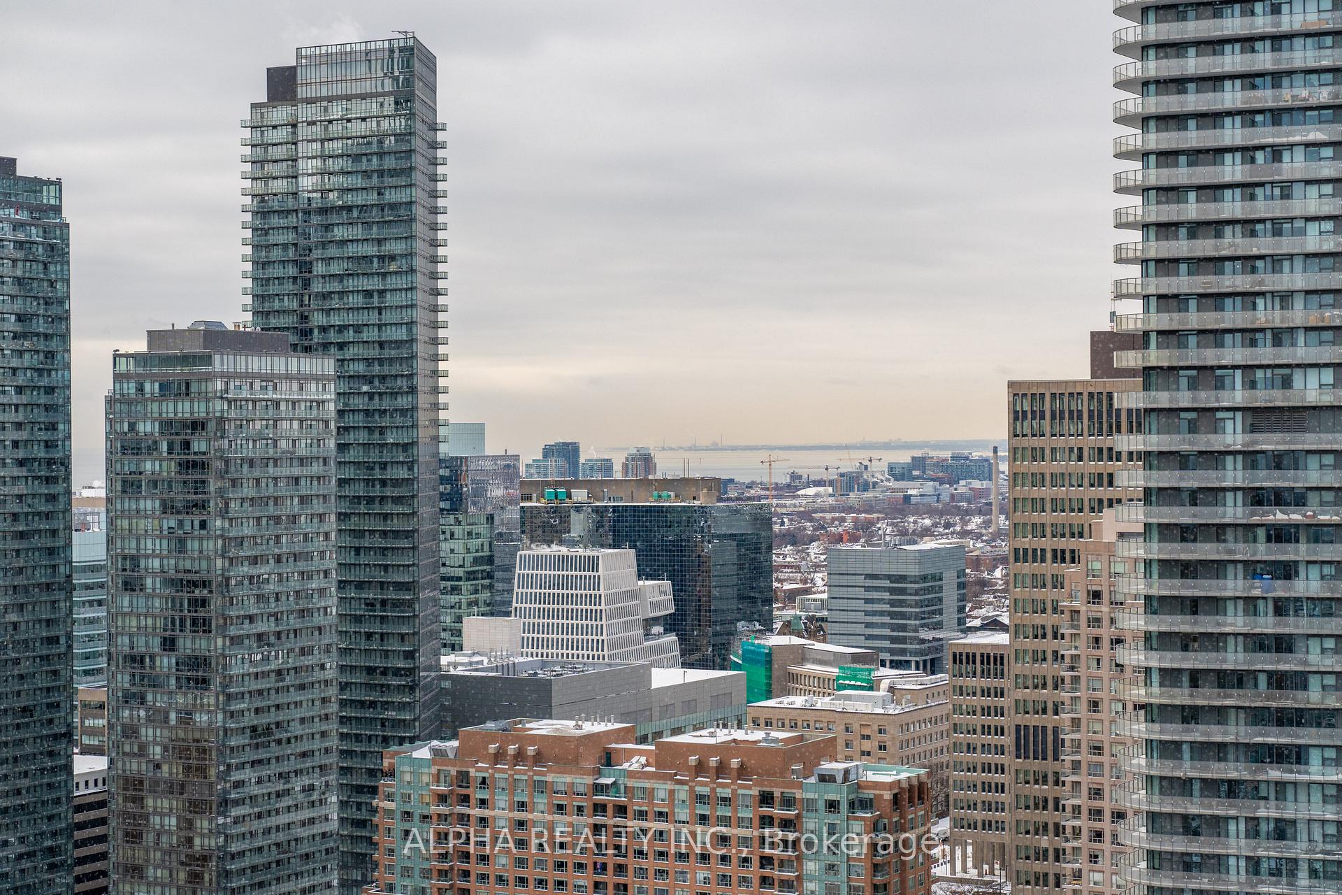 1 Bedroom Condo at 28 Wellesley,  Toronto For sale