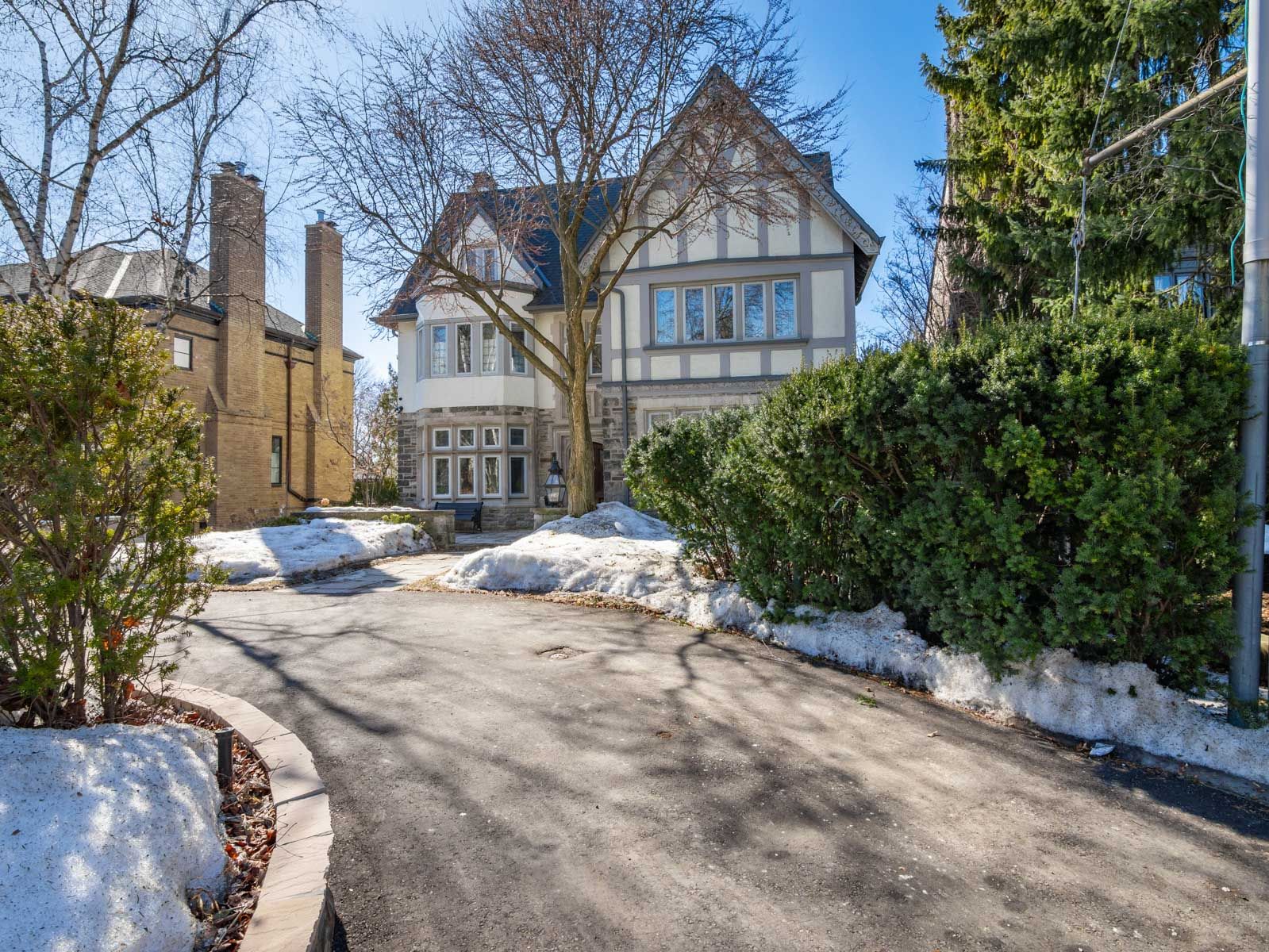 90 Old Forest Hill Road