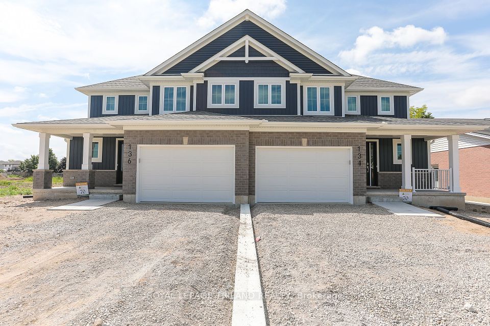 136 Manor