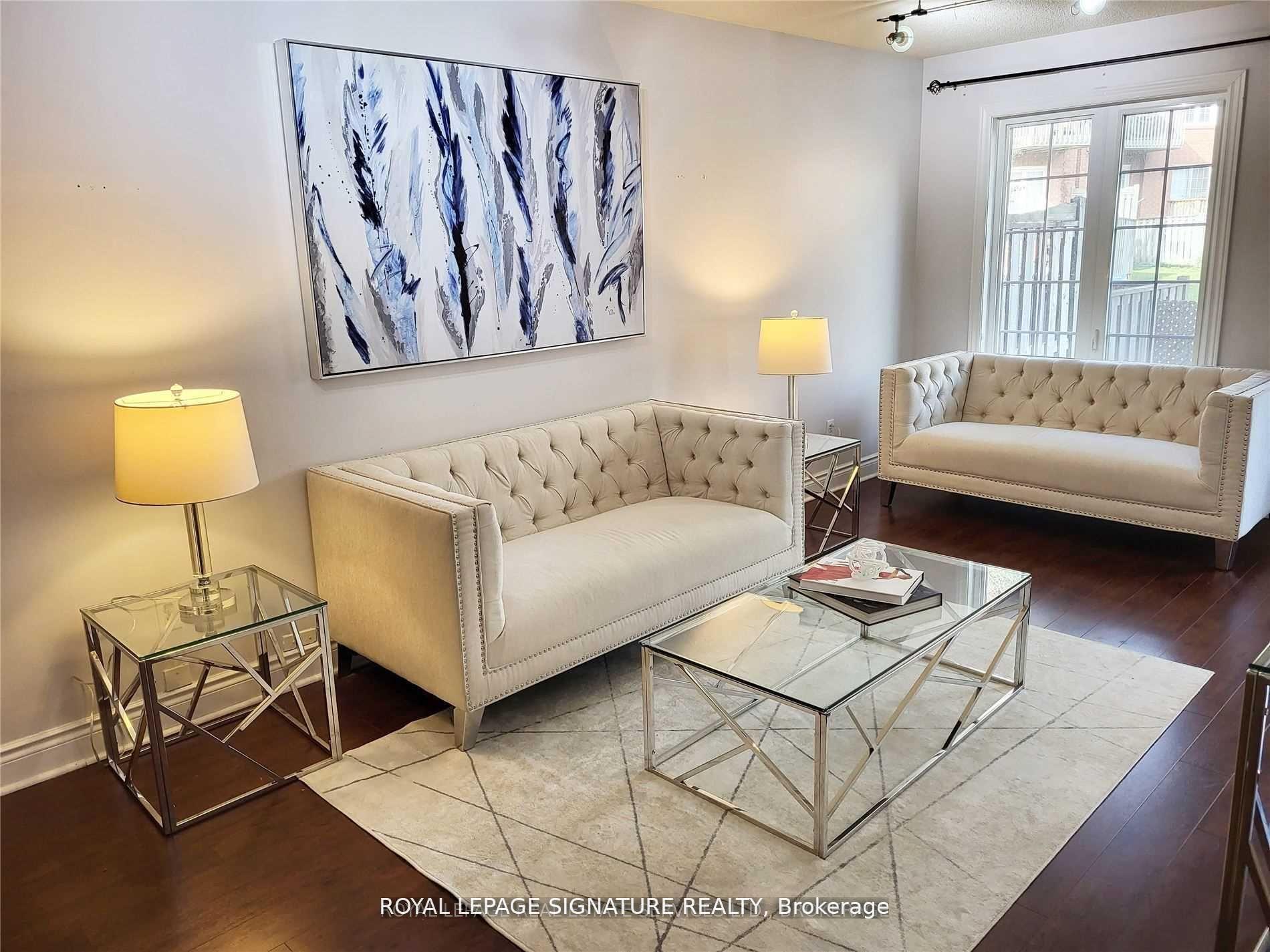 3 Bedrooms Condo at 6950 Tenth, Mississauga For sale