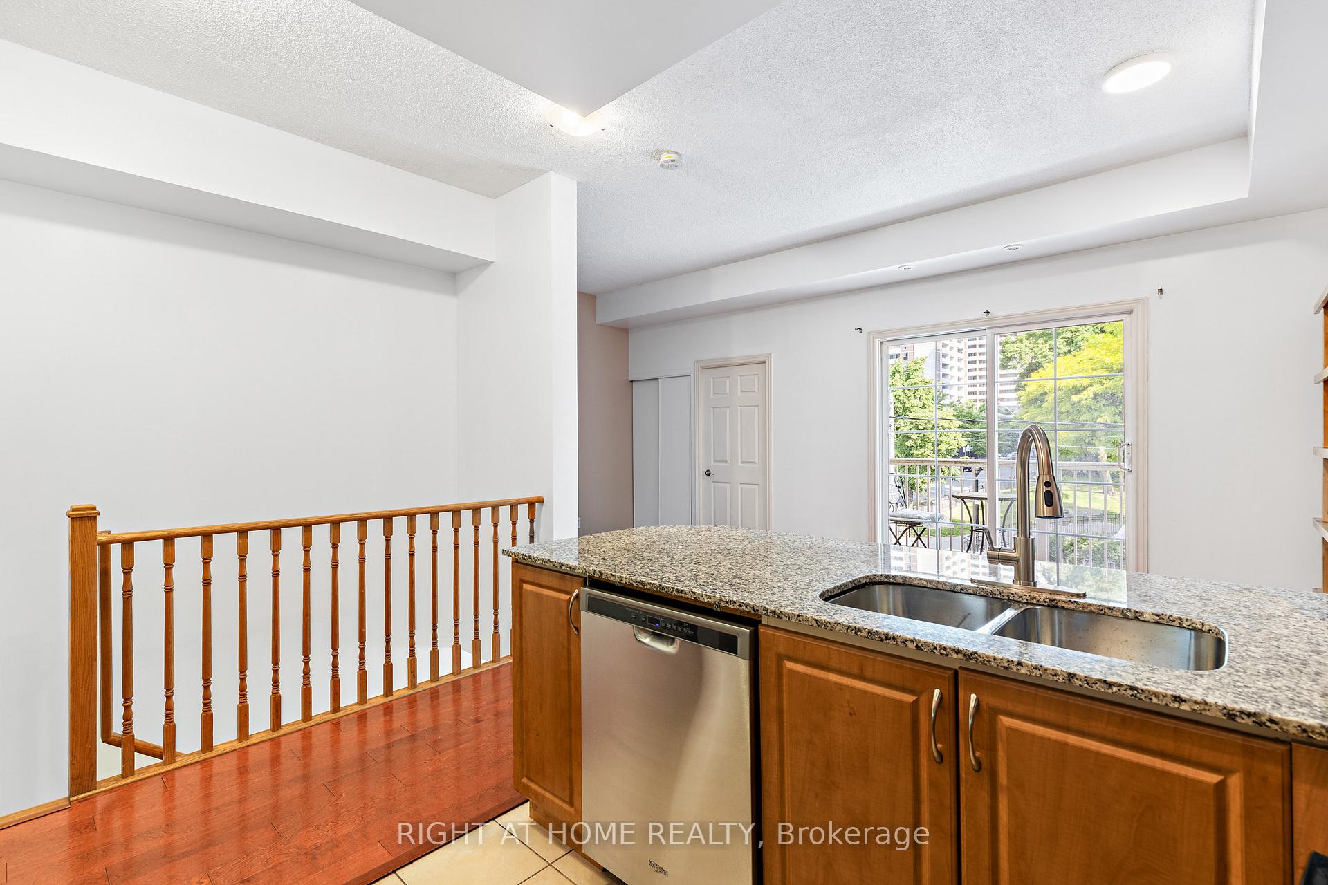 3 Bedrooms Condo at 205 Wellesley, Toronto For sale