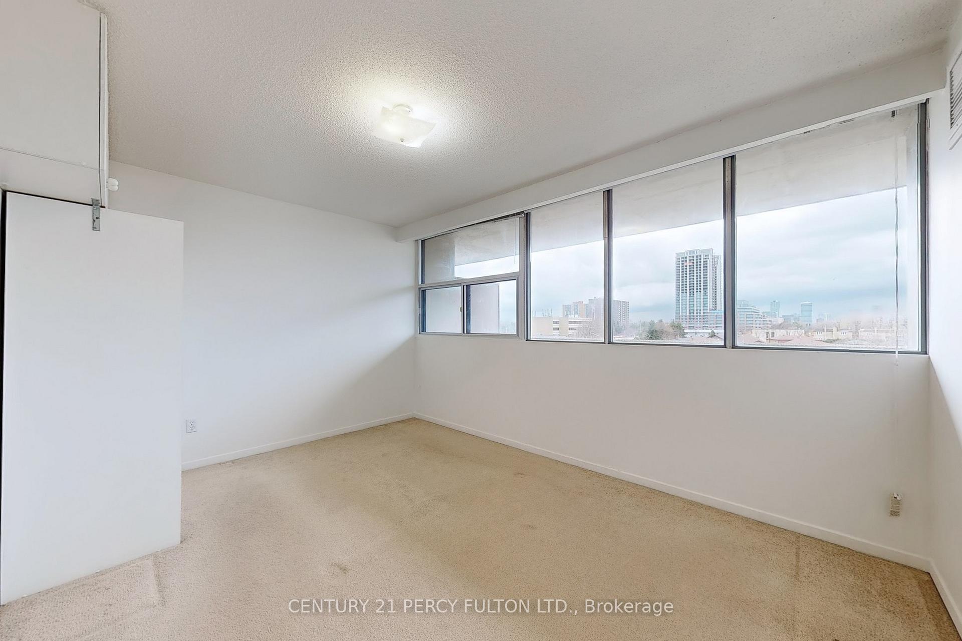1 Bedroom Condo at 40 Bay Mills, Toronto For sale